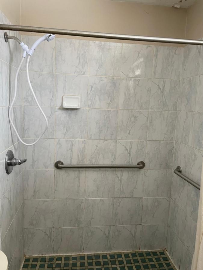 American Motor Inn - Rock Island Ngoại thất bức ảnh