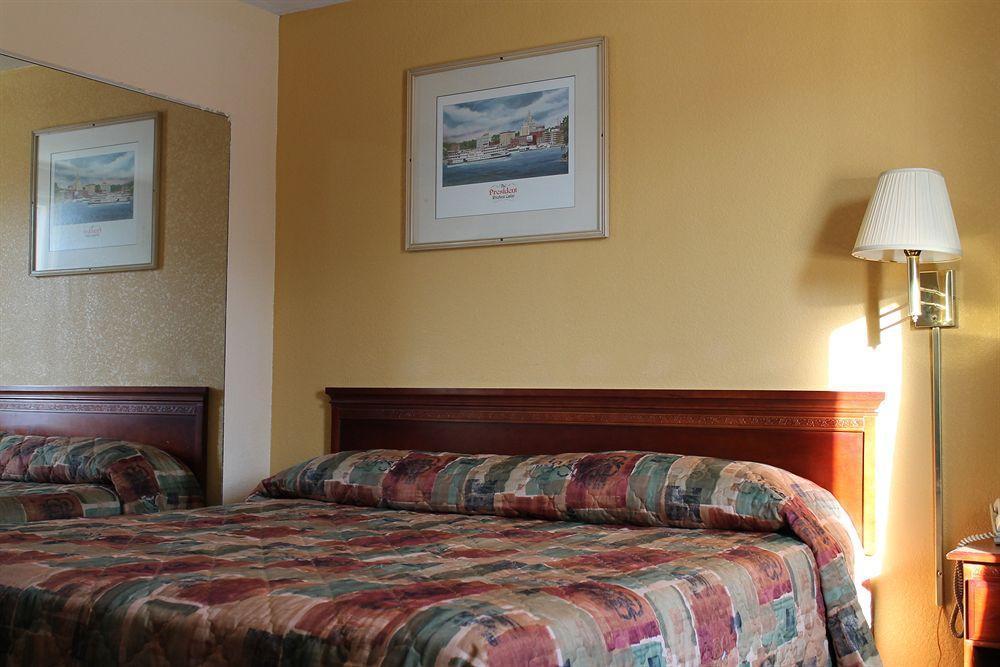 American Motor Inn - Rock Island Ngoại thất bức ảnh